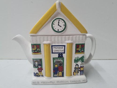 Wade collector teapot - collector, primrose