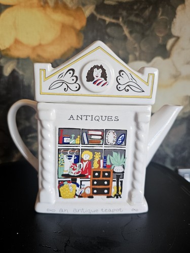 Wade english life teapot by - wade,,