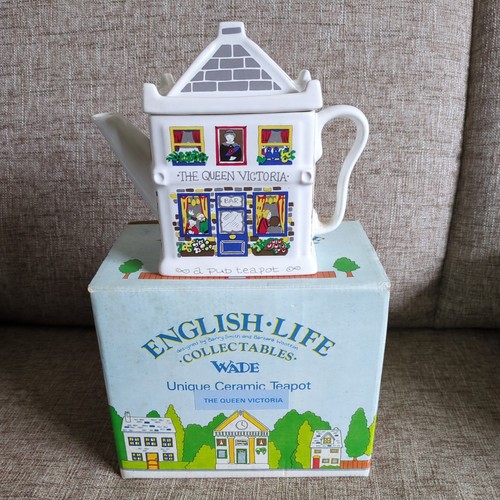 Wade teapot the queen - -,