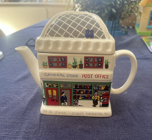 Wade english life teapots - wade, post