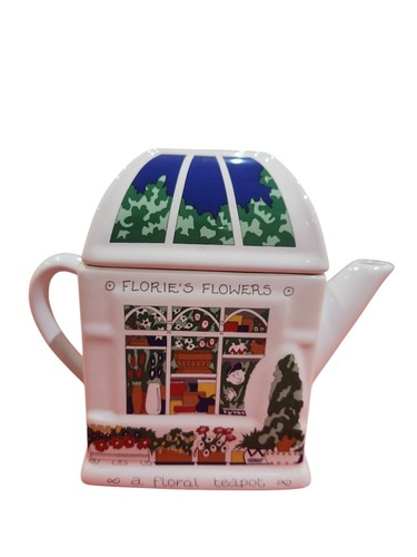 Vintage wade teapot - vintage, florie’s